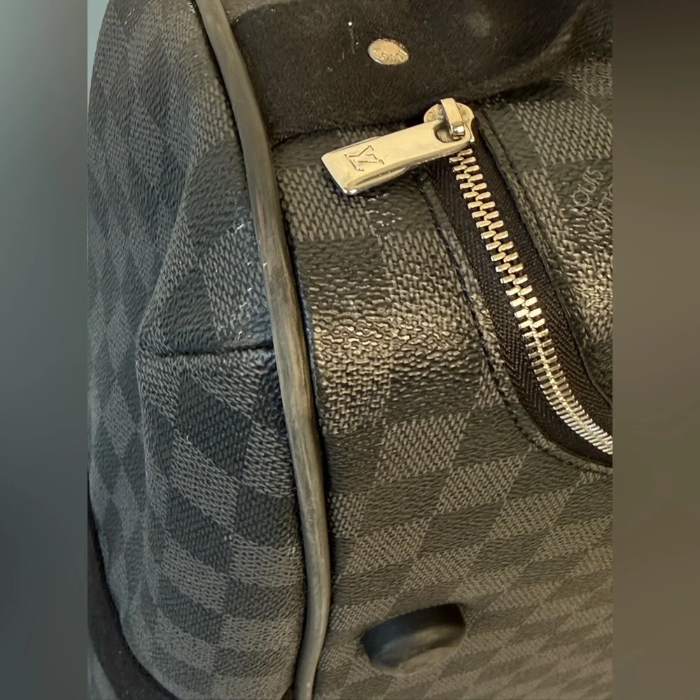 Louis Vuitton Neo Eole 55 Damier Graphite Rolling Duffle Bag
